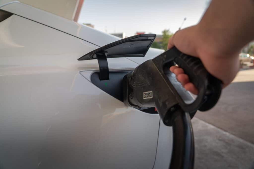 Borne de recharge véhicule électrique
